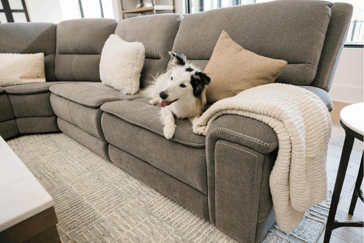 Vixen 7-Piece Triple Power Reclining Sectional with 3 Recliners 6