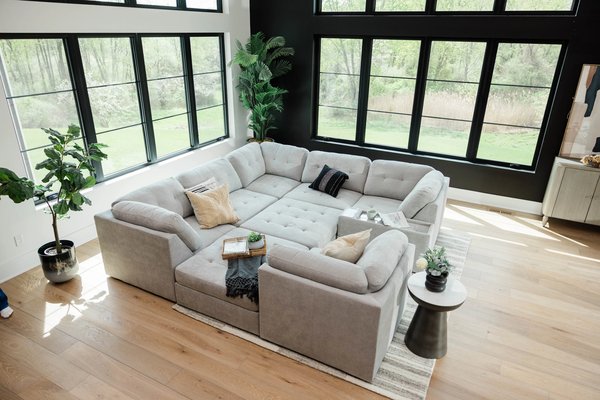 Rio Grey 8-Piece Sectional with Ottoman