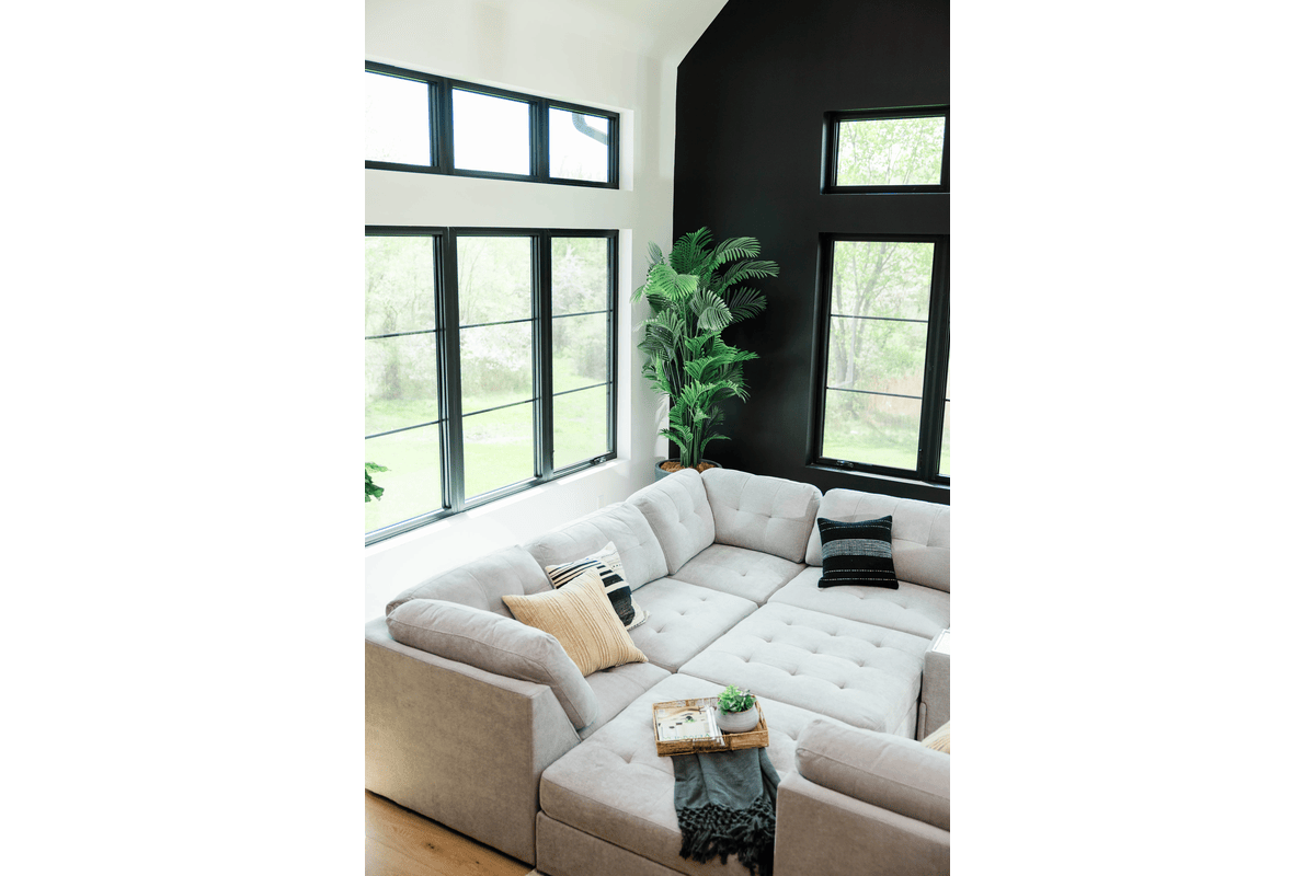 Rio Grey 8-Piece Sectional with Ottoman 5