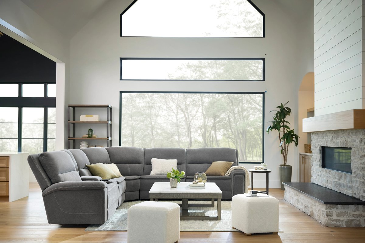 Vixen 7-Piece Triple Power Reclining Sectional with 3 Recliners 4