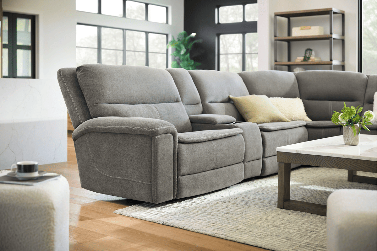 Vixen 7-Piece Triple Power Reclining Sectional with 2 Recliners 6