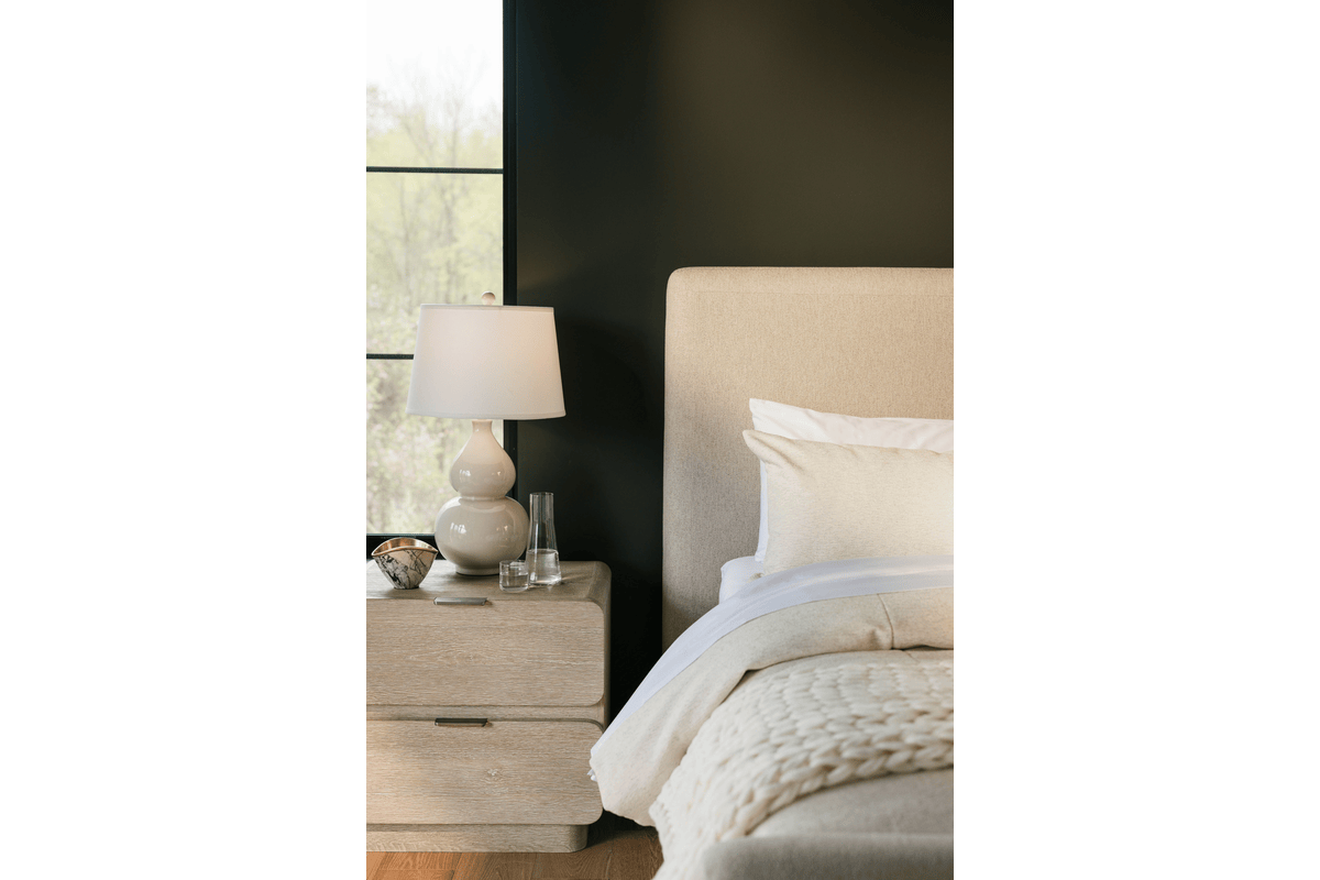 Antibes Queen Upholstered Bed by Bernhardt  8